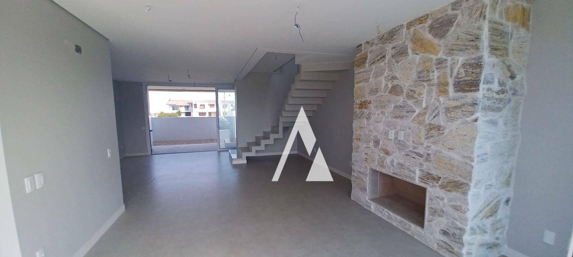 Casa à venda com 3 quartos, 136m² - Foto 4