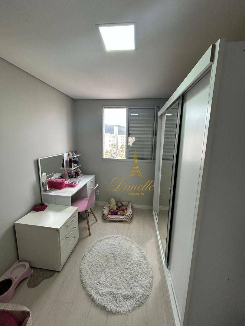 Apartamento para alugar com 2 quartos, 50m² - Foto 14