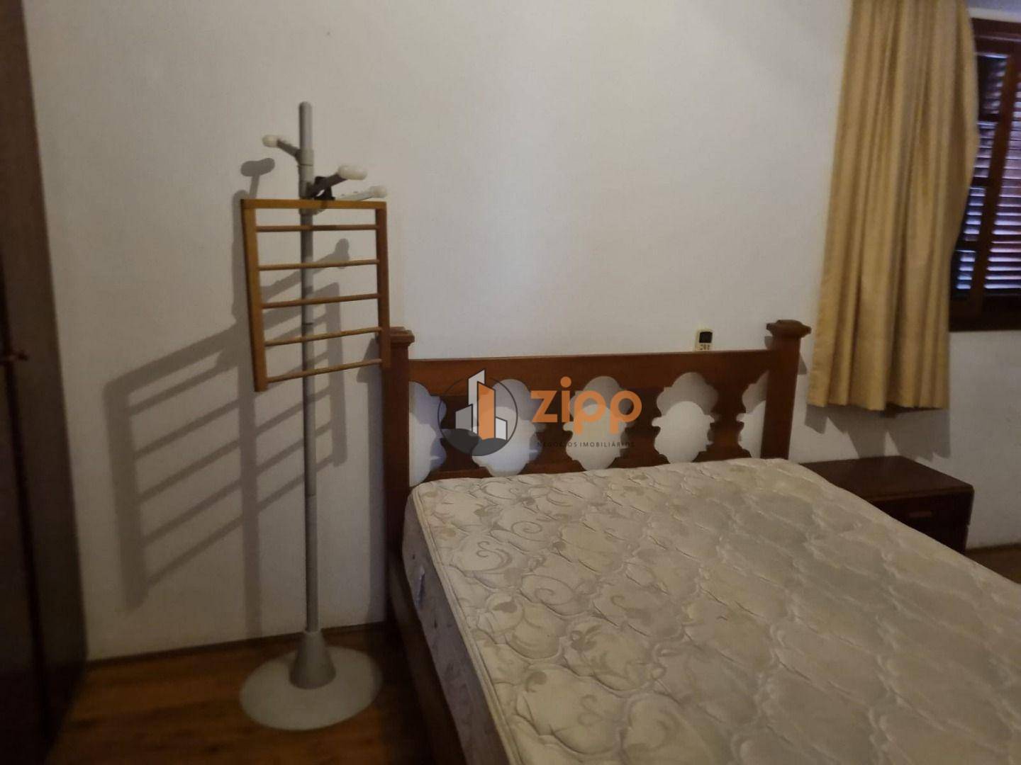 Sobrado à venda com 4 quartos, 325m² - Foto 17