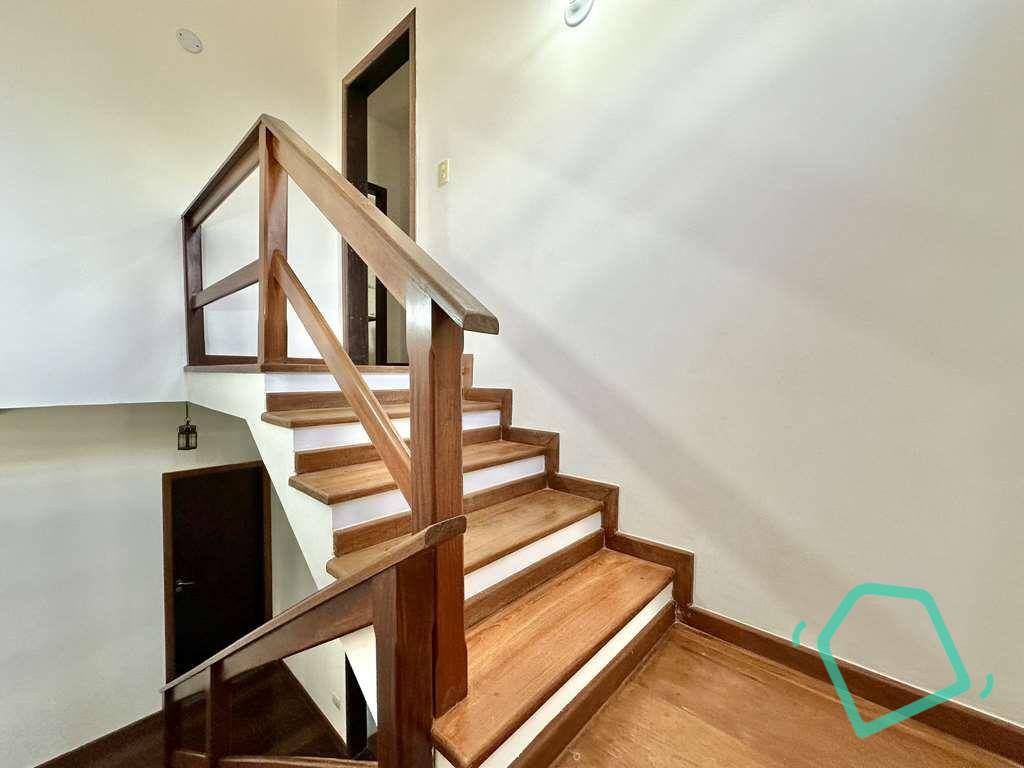 Casa de Condomínio à venda com 3 quartos, 255m² - Foto 35