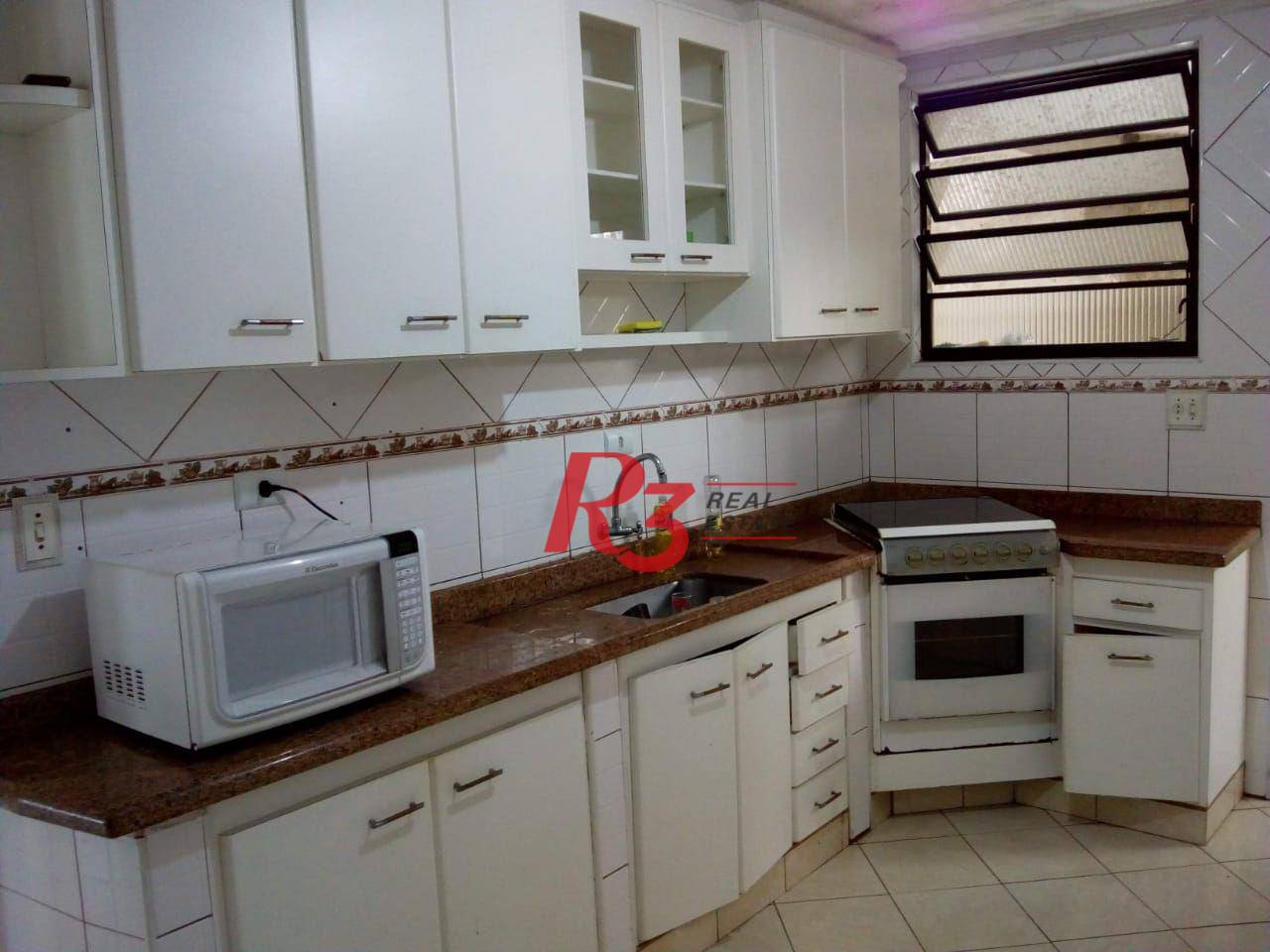 Sobrado à venda com 5 quartos, 350m² - Foto 3