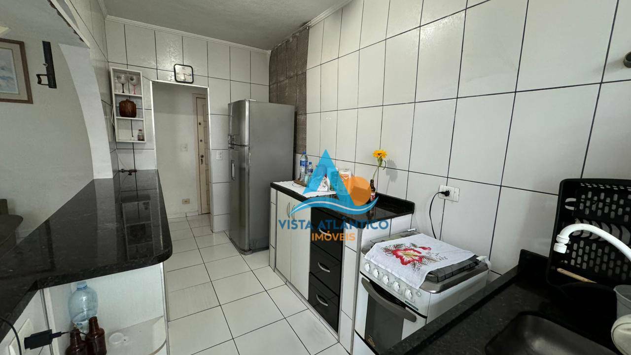 Apartamento à venda com 2 quartos, 62m² - Foto 7