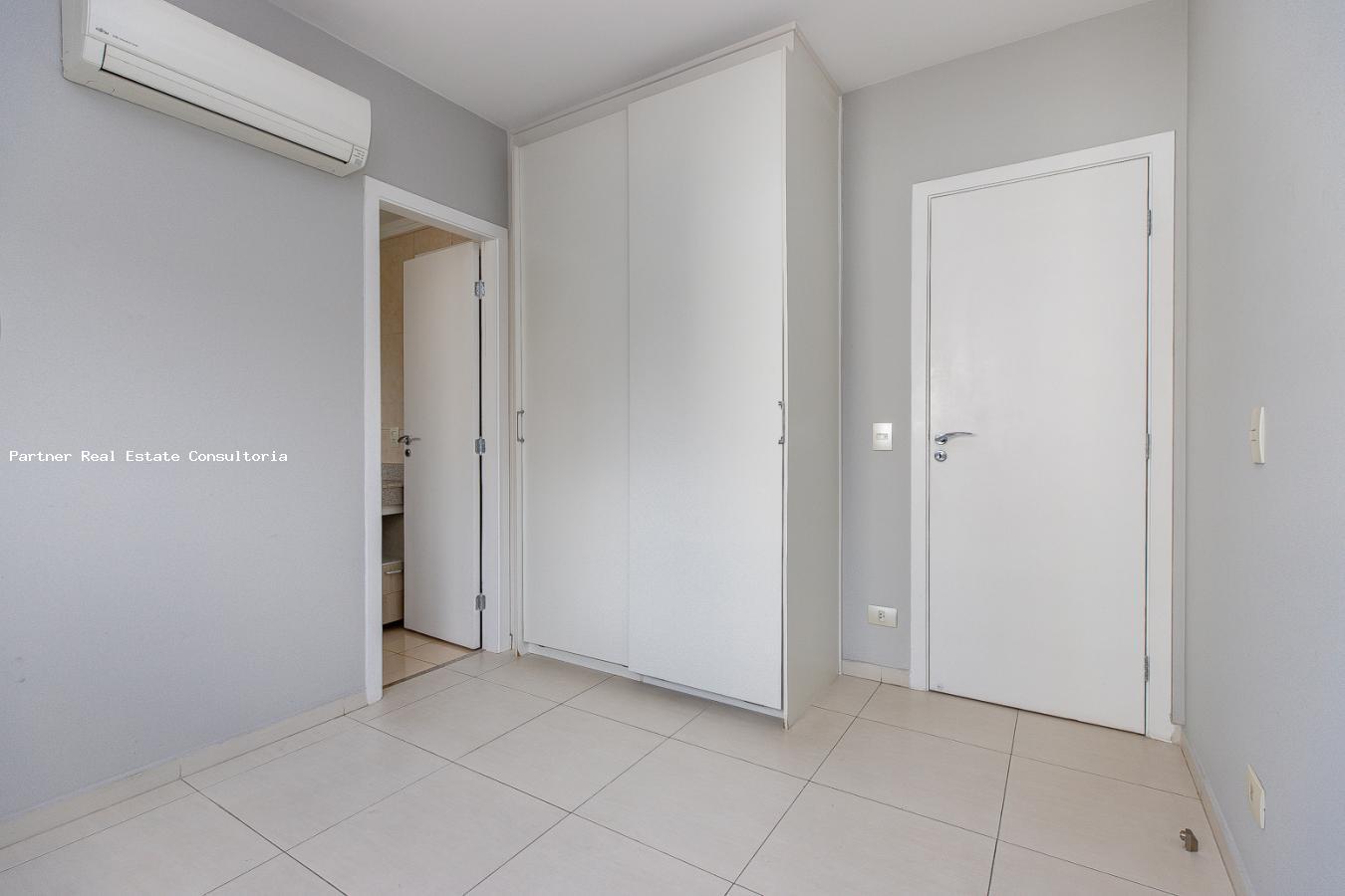 Apartamento à venda com 3 quartos, 155m² - Foto 32