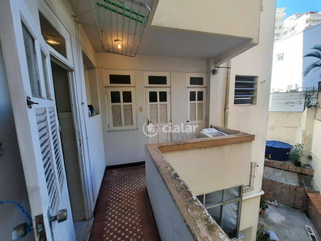 Apartamento à venda com 3 quartos, 114m² - Foto 13