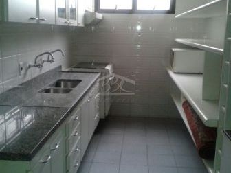 Apartamento à venda com 3 quartos, 212m² - Foto 15