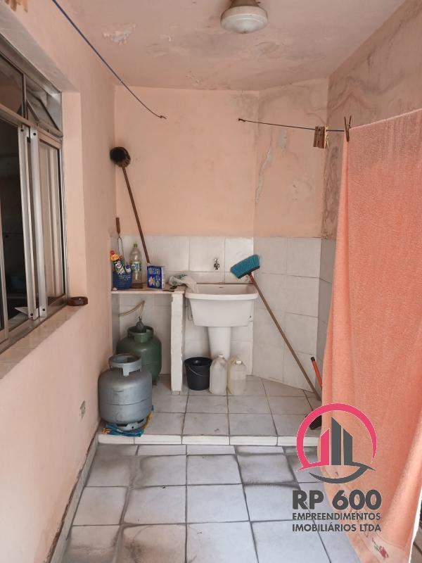 Sobrado à venda com 3 quartos, 400m² - Foto 11