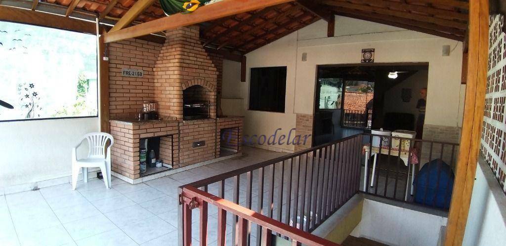 Sobrado à venda com 3 quartos, 140m² - Foto 1