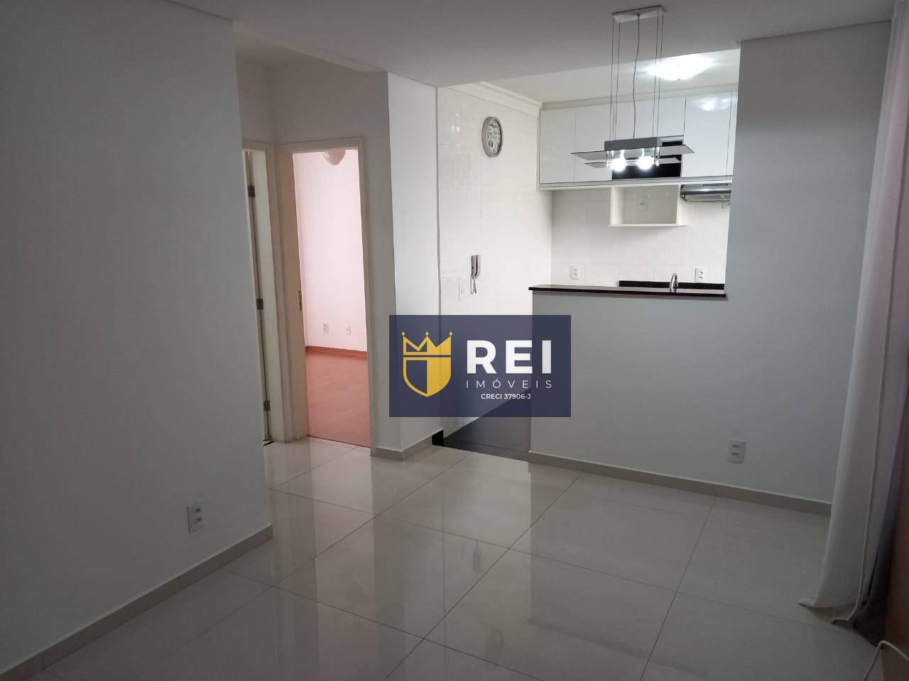 Apartamento à venda com 2 quartos, 46m² - Foto 15