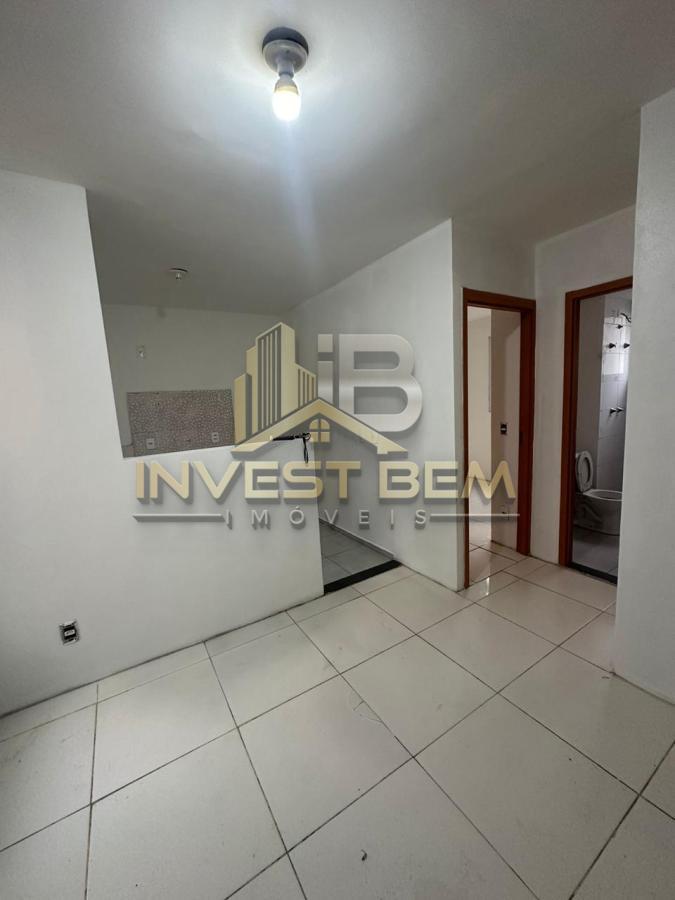 Apartamento à venda com 2 quartos, 40m² - Foto 2