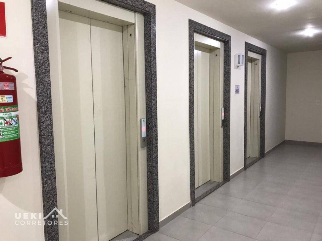 Apartamento à venda com 3 quartos, 64m² - Foto 17
