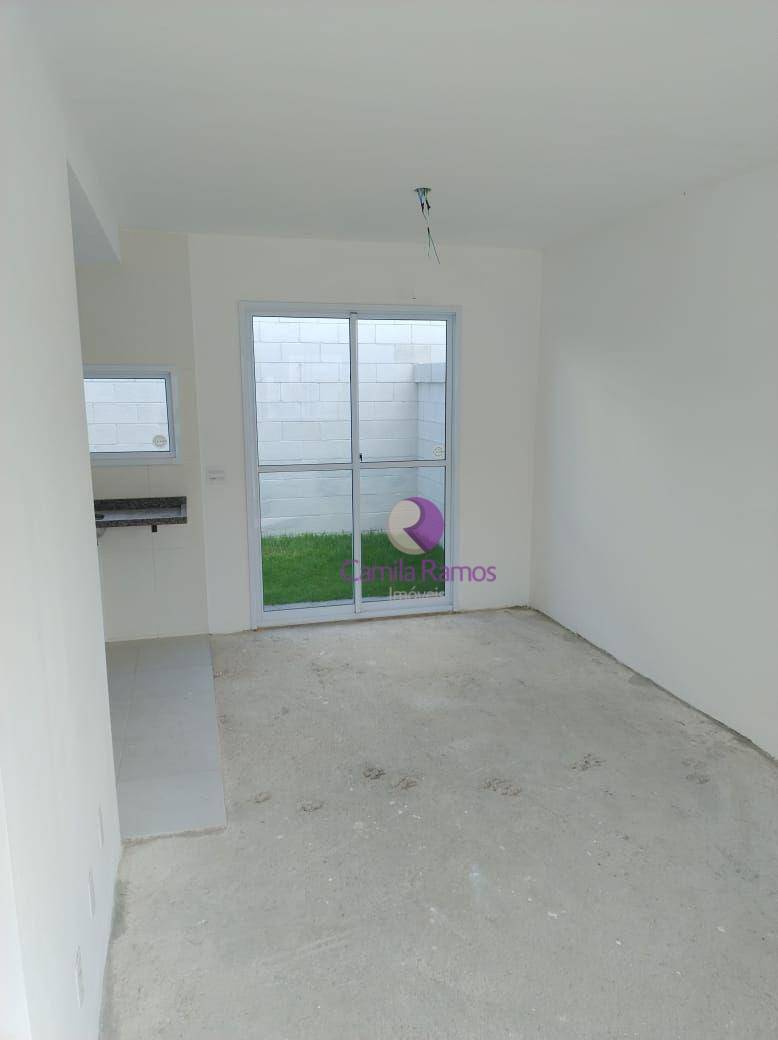 Sobrado à venda com 2 quartos, 61m² - Foto 5