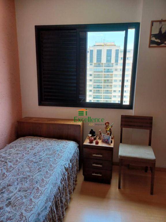 Apartamento à venda com 2 quartos, 75m² - Foto 5