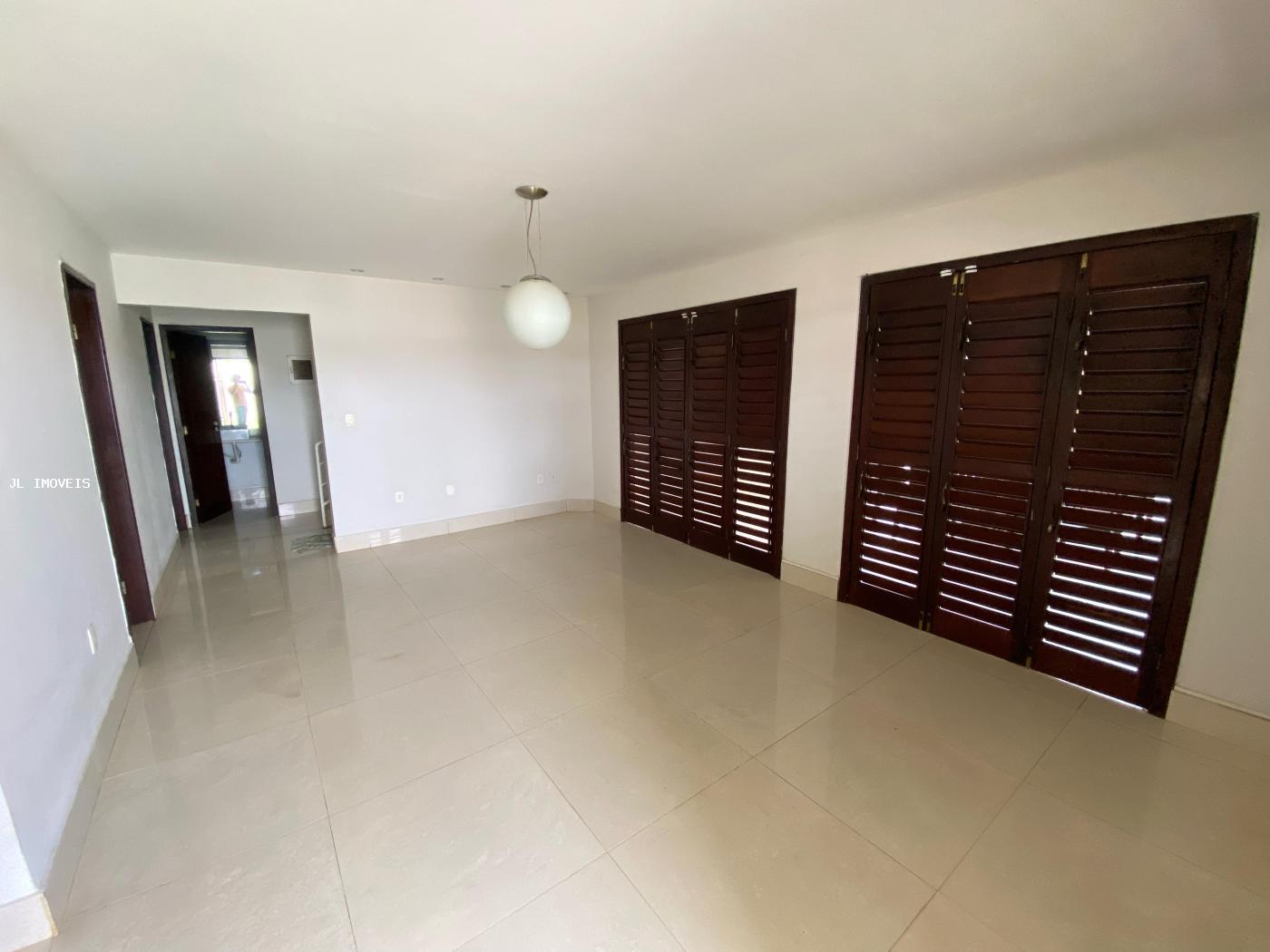 Casa à venda com 4 quartos, 280m² - Foto 7