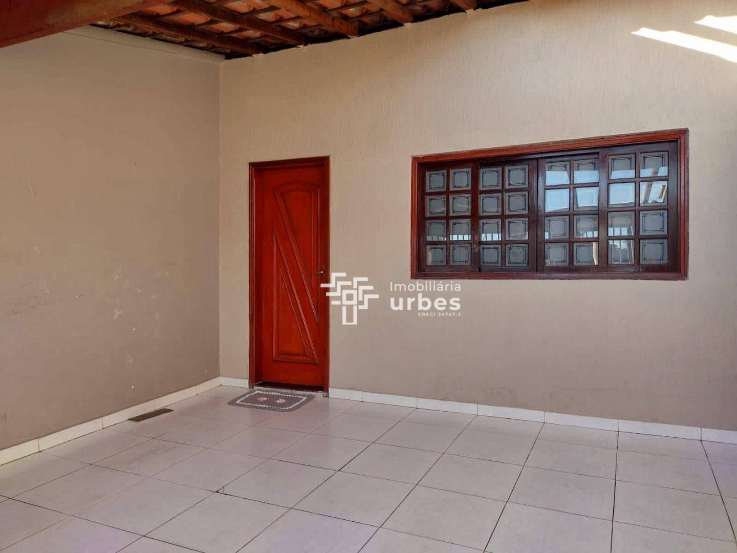 Casa à venda com 2 quartos, 100m² - Foto 2