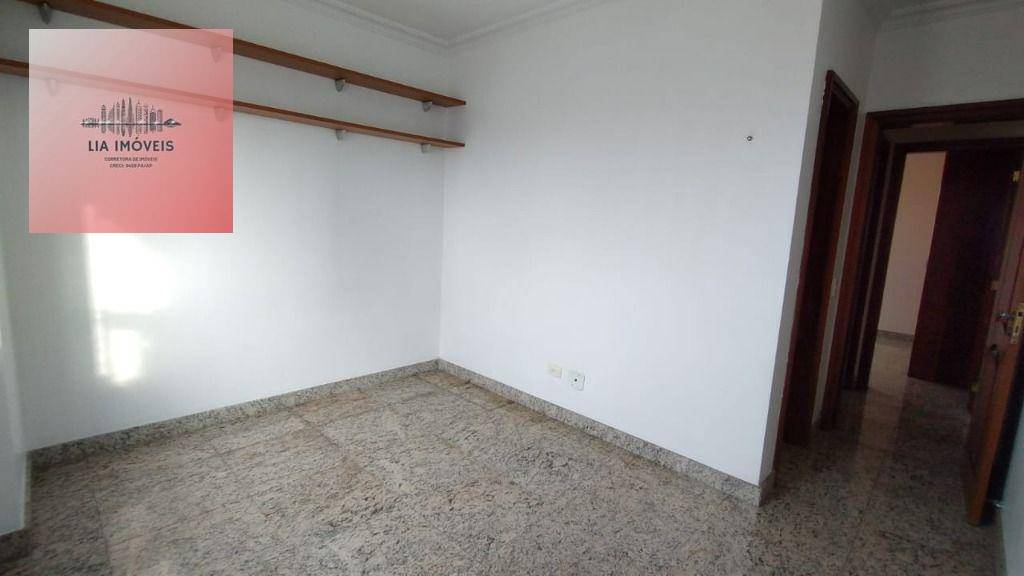 Apartamento para alugar com 3 quartos, 98m² - Foto 9