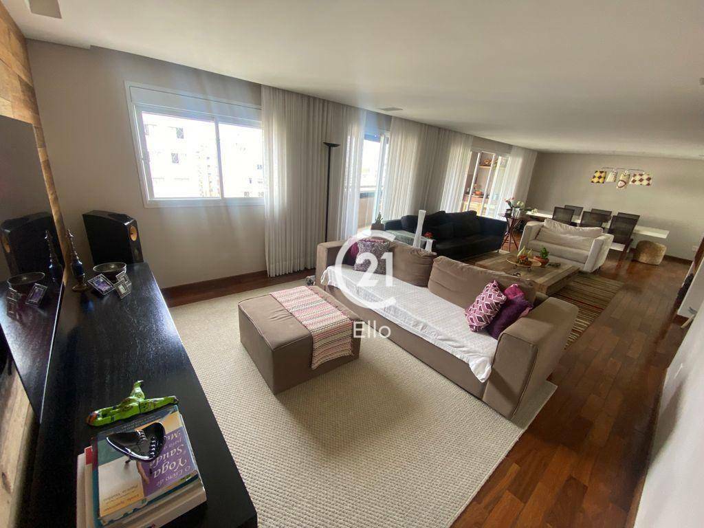 Apartamento à venda com 3 quartos, 205m² - Foto 2