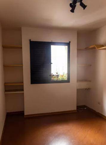 Apartamento à venda com 2 quartos, 85m² - Foto 15