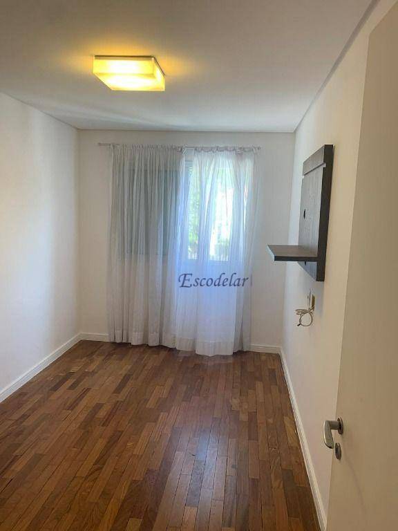 Casa de Condomínio à venda com 4 quartos, 380m² - Foto 25