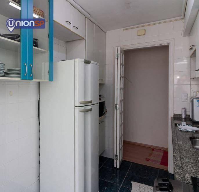 Apartamento à venda com 3 quartos, 73m² - Foto 13