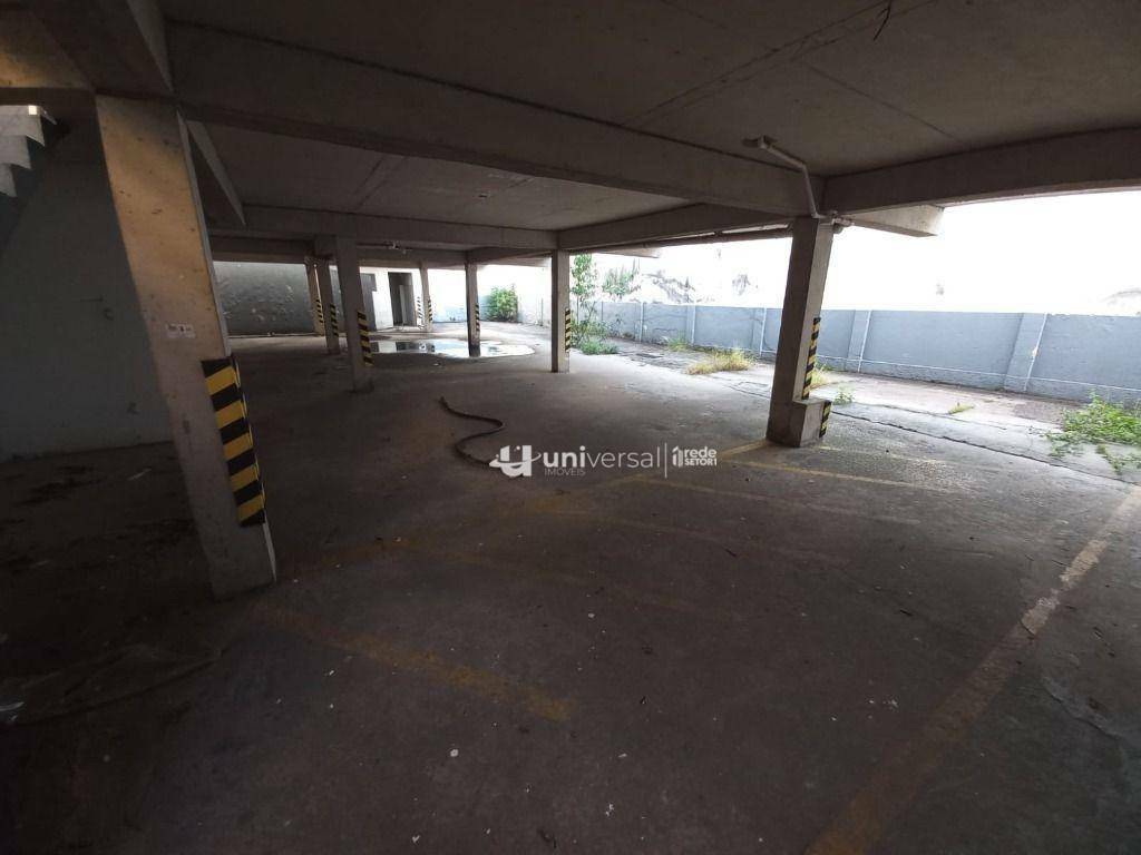 Casa de Condomínio para alugar, 900m² - Foto 29
