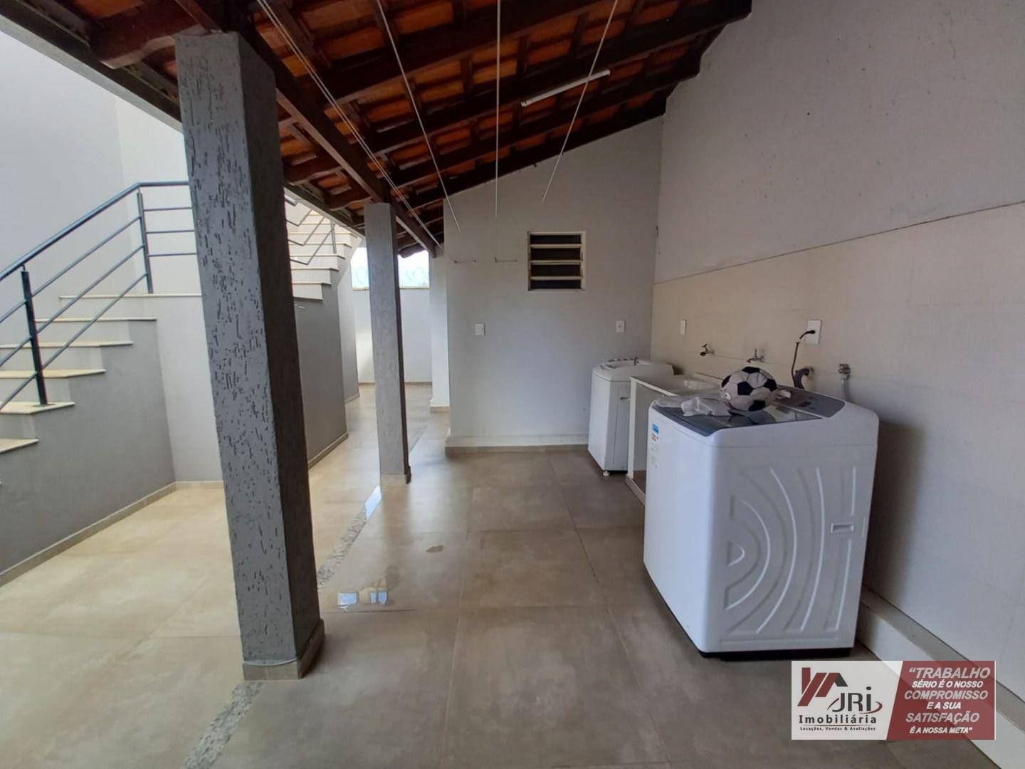 Casa à venda com 3 quartos, 250M2 - Foto 21