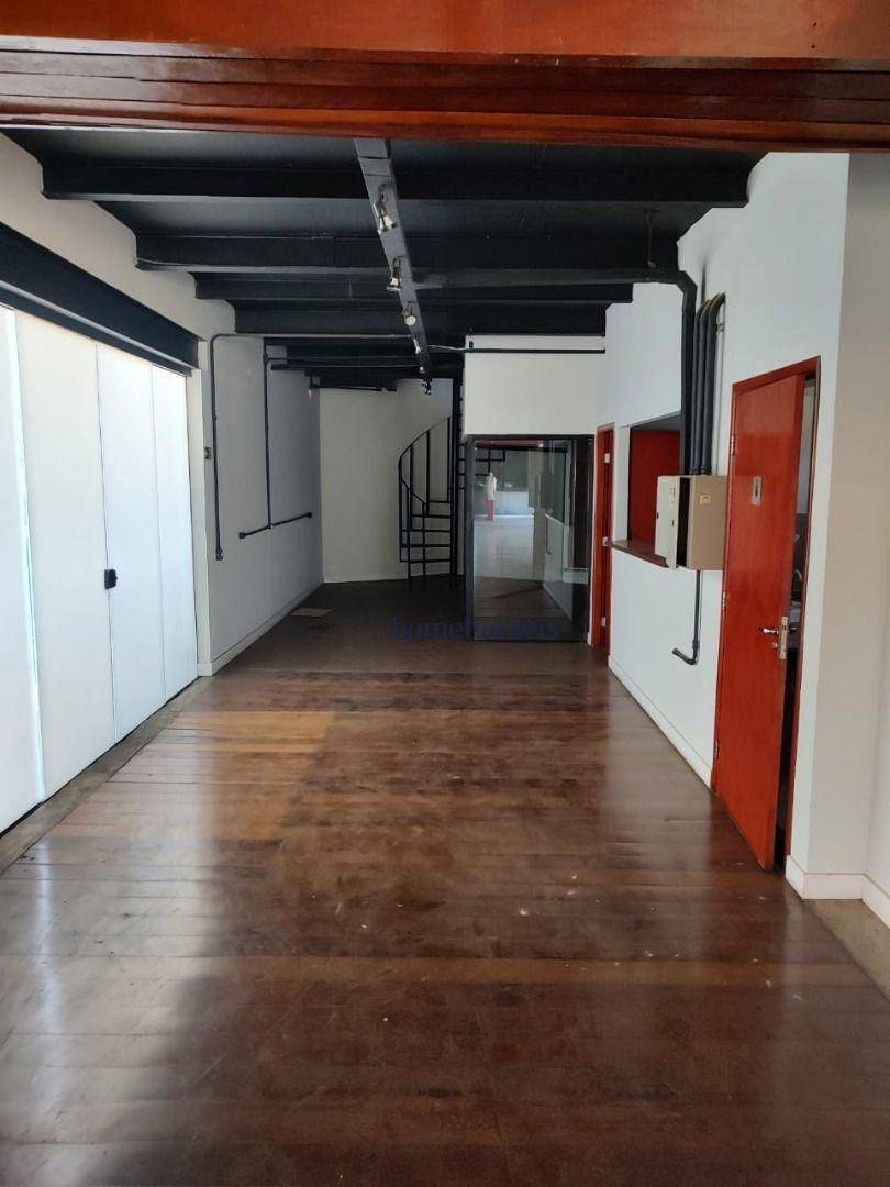 Prédio Inteiro para alugar, 890m² - Foto 17