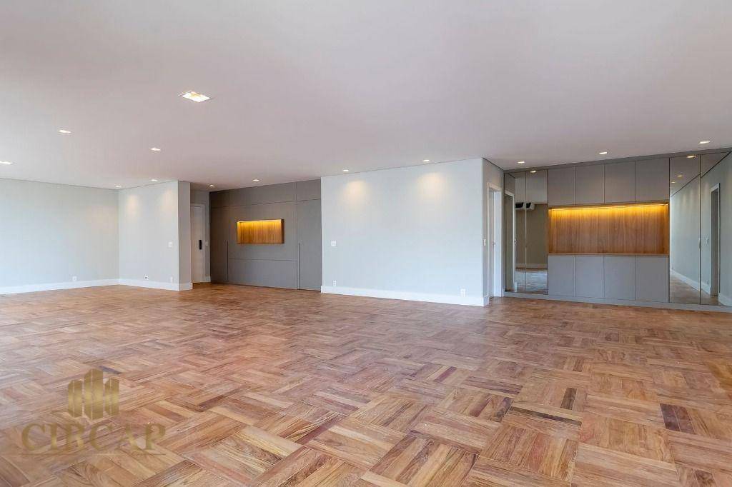 Apartamento à venda com 3 quartos, 248m² - Foto 10