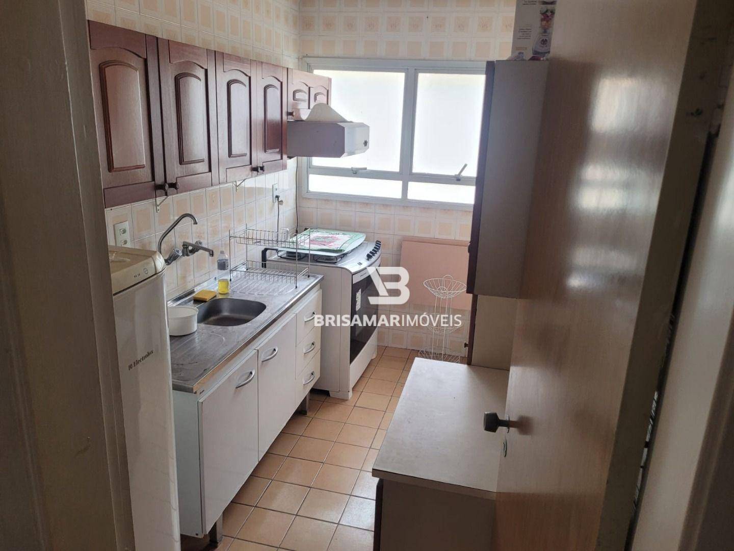 Apartamento para alugar com 2 quartos, 77m² - Foto 15