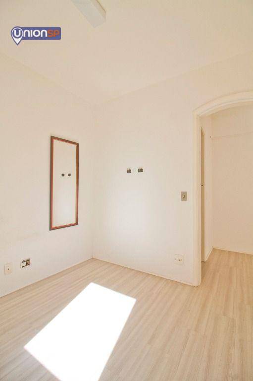 Apartamento à venda com 1 quarto, 30m² - Foto 9