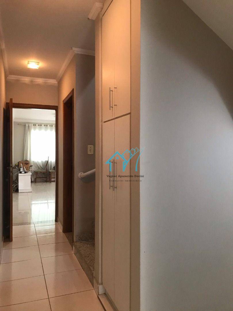 Sobrado à venda com 4 quartos, 248M2 - Foto 24