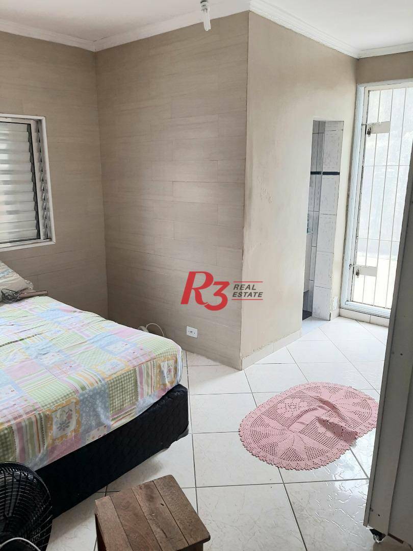 Casa à venda com 2 quartos, 80m² - Foto 4