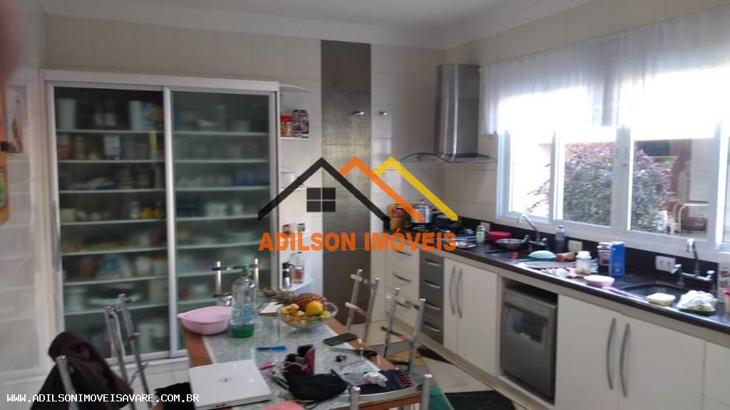 Casa à venda com 3 quartos, 450m² - Foto 15