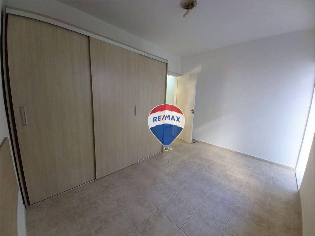 Casa à venda com 3 quartos, 240m² - Foto 14