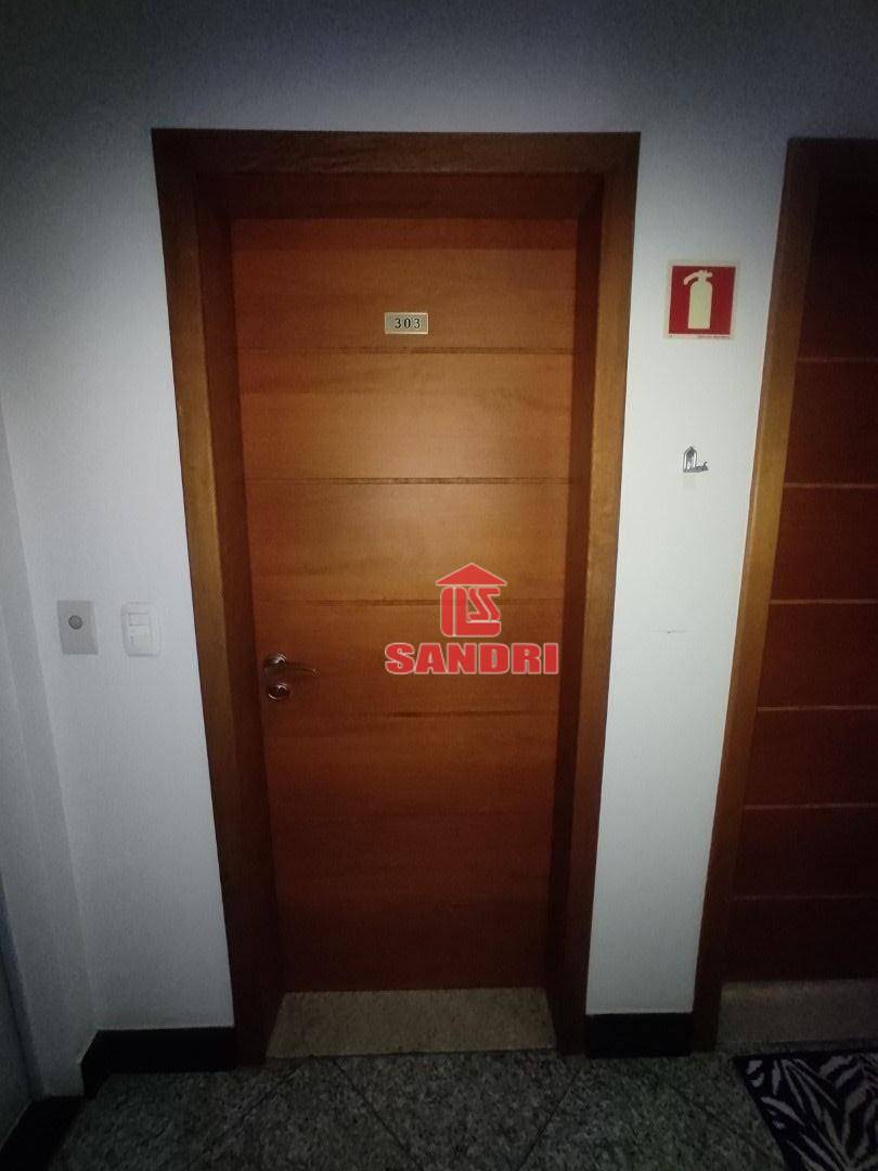 Apartamento à venda com 2 quartos, 70m² - Foto 9