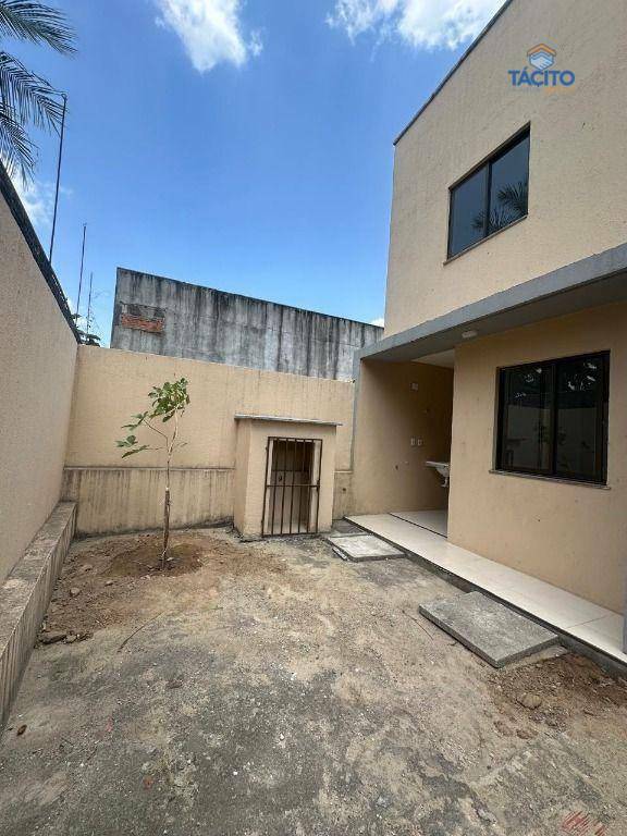 Casa à venda com 3 quartos, 84m² - Foto 10