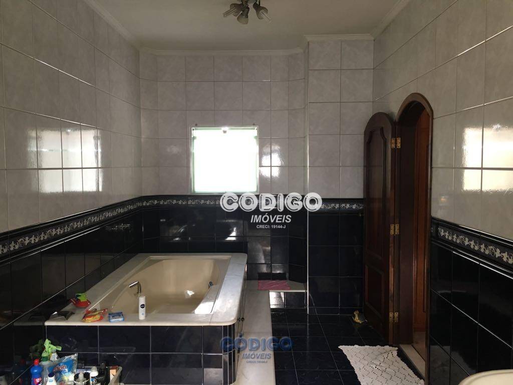 Sobrado à venda com 5 quartos, 205m² - Foto 21