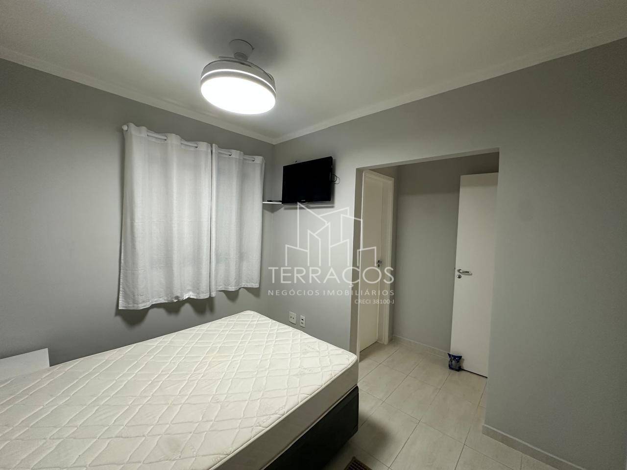 Apartamento para alugar com 3 quartos, 87m² - Foto 11