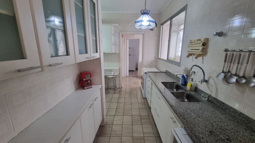 Apartamento à venda com 3 quartos, 176m² - Foto 25