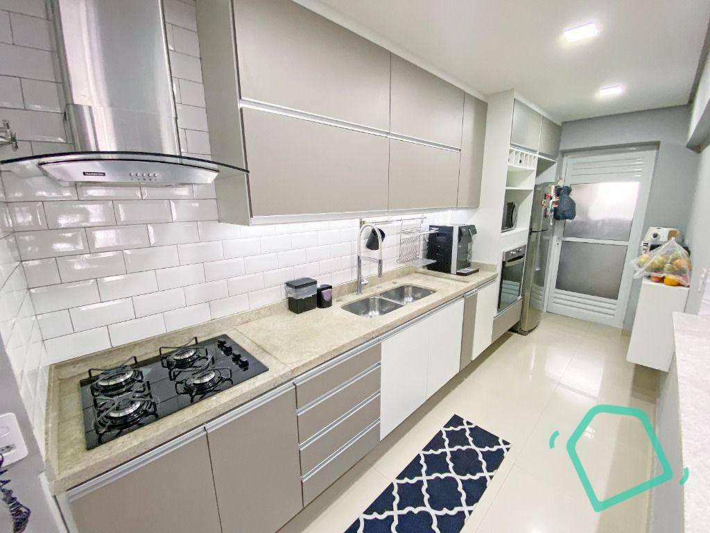 Cobertura à venda com 3 quartos, 208m² - Foto 8