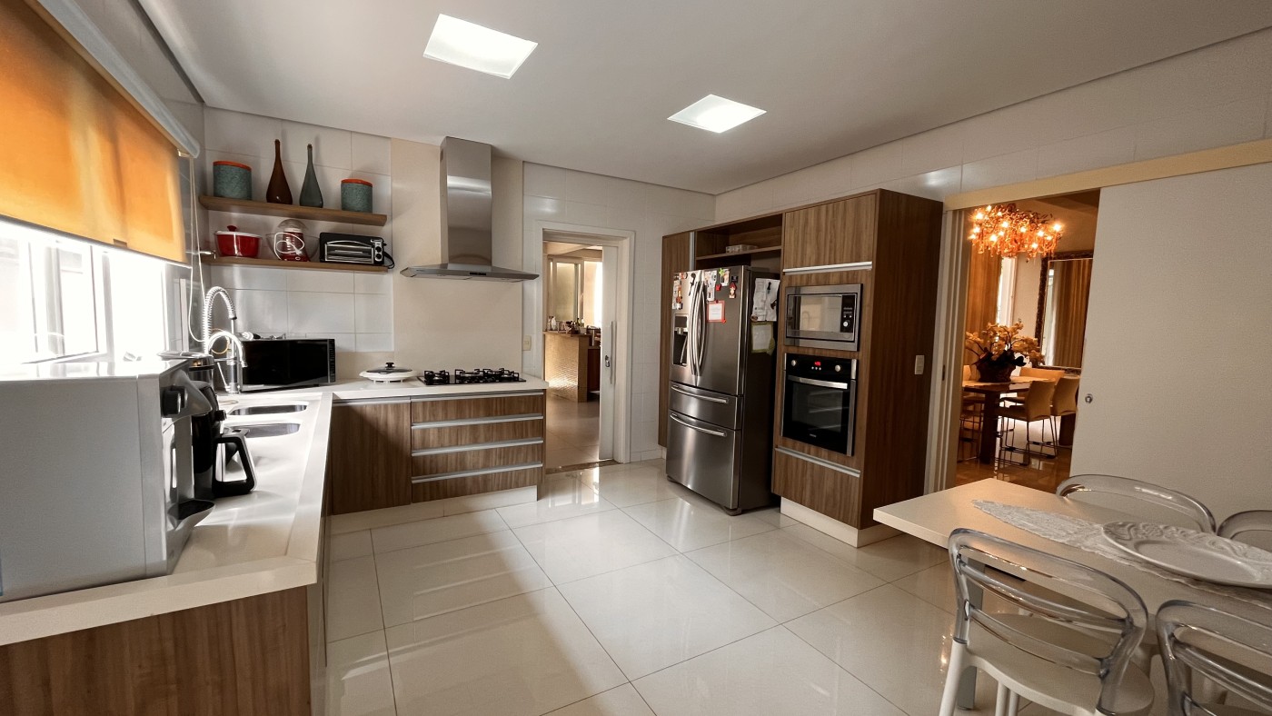 Casa de Condomínio à venda com 5 quartos, 393m² - Foto 30