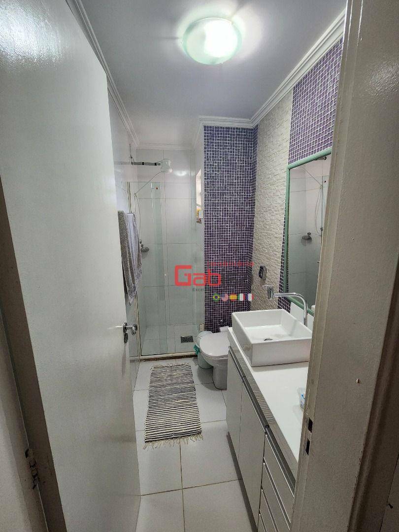 Apartamento à venda com 3 quartos, 243m² - Foto 10