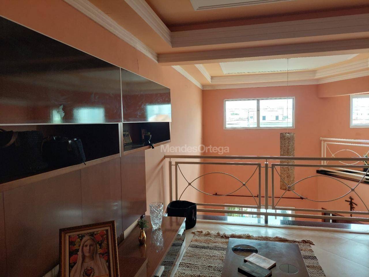 Casa à venda com 4 quartos, 234m² - Foto 18