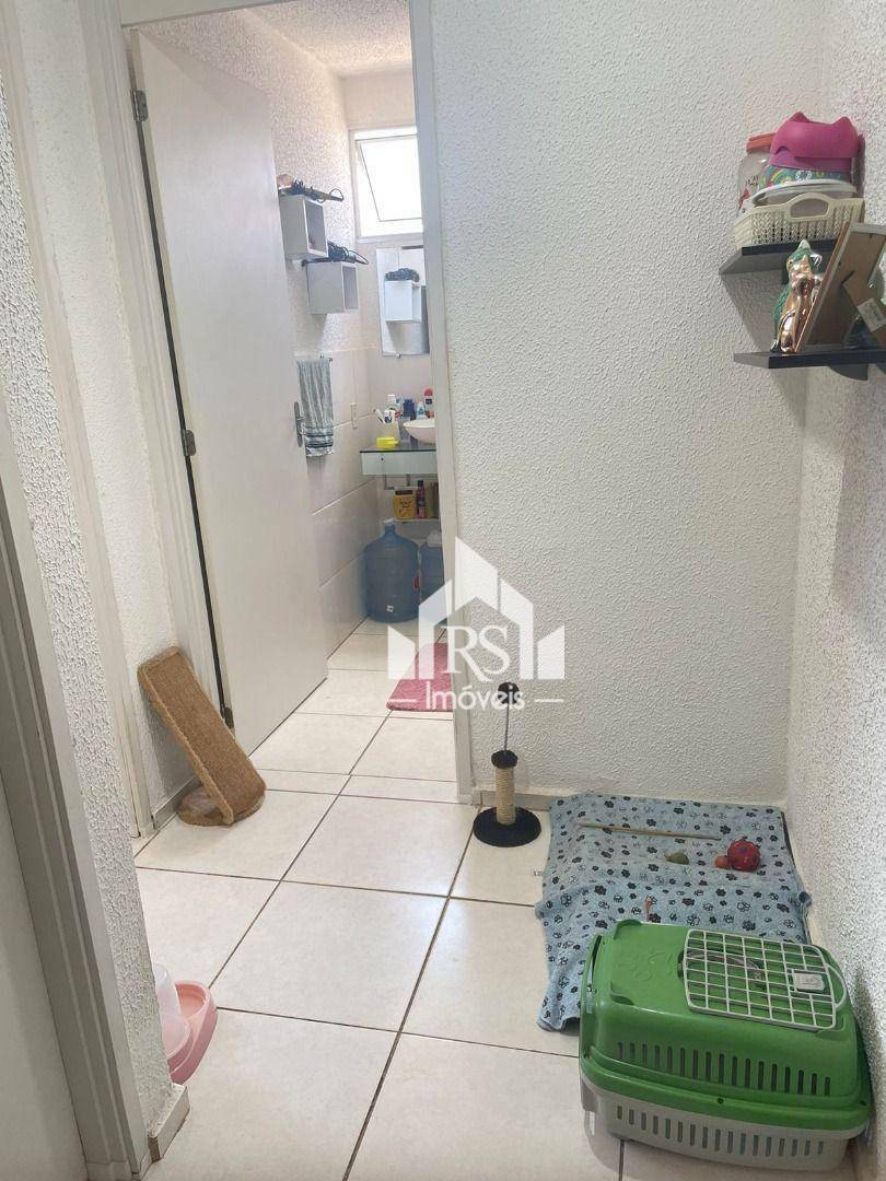 Apartamento à venda com 2 quartos, 43m² - Foto 3