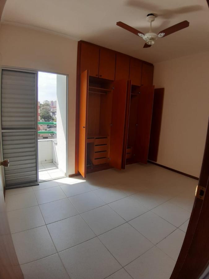 Apartamento à venda com 2 quartos, 64m² - Foto 12