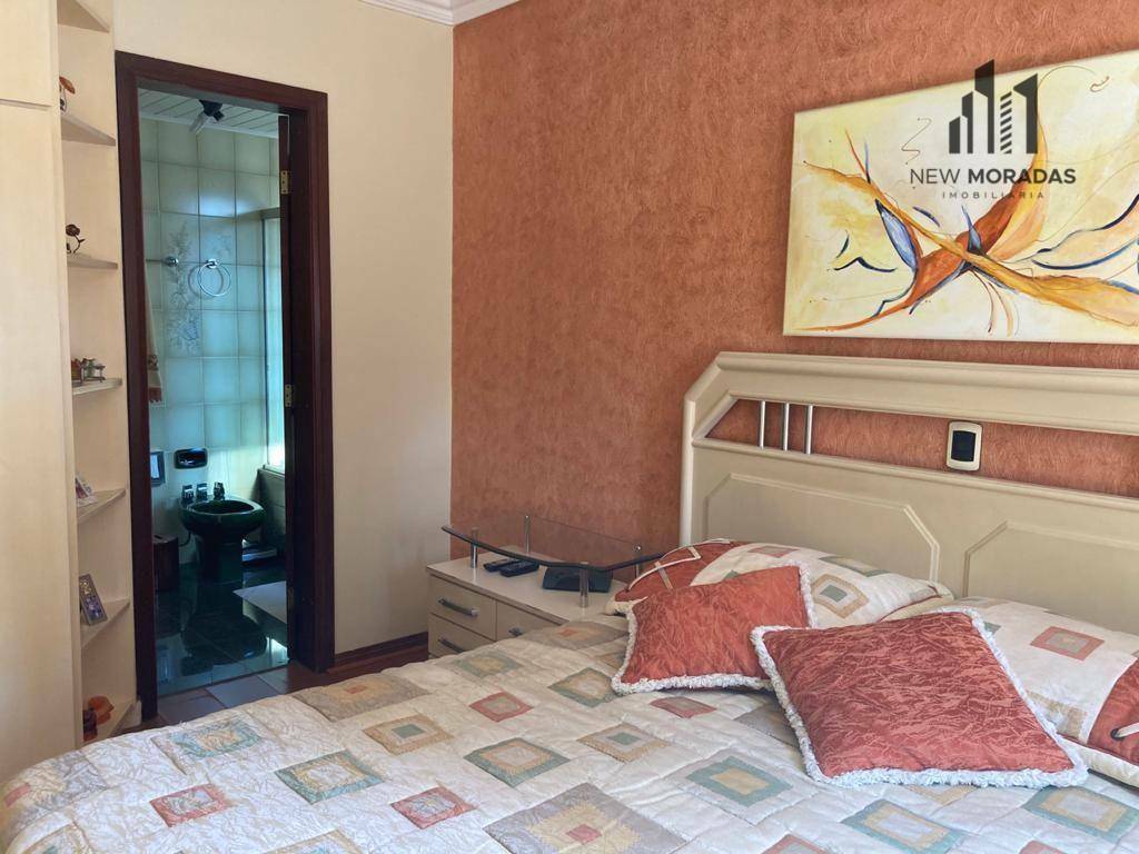 Apartamento à venda com 3 quartos, 179m² - Foto 12