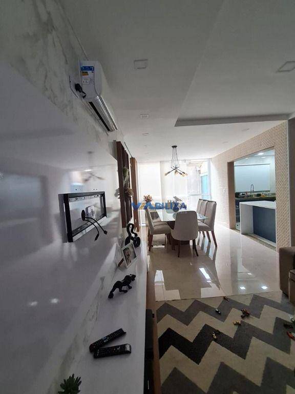 Sobrado à venda com 3 quartos, 226m² - Foto 19