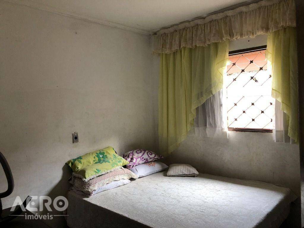 Casa à venda com 3 quartos, 122m² - Foto 7