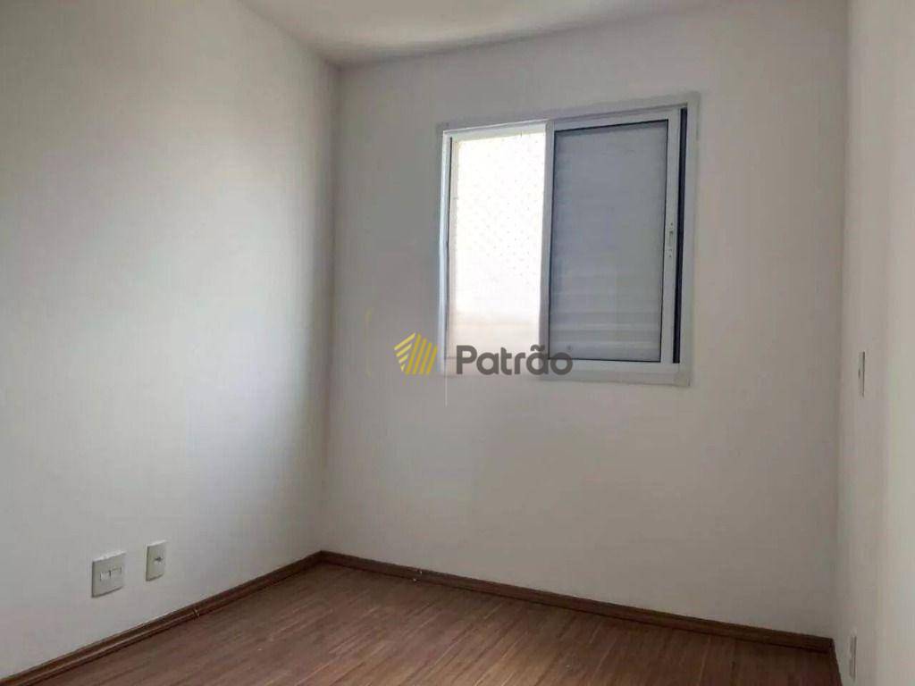 Apartamento à venda com 2 quartos, 54m² - Foto 15