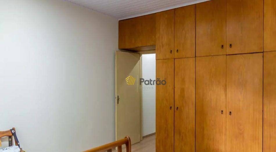 Sobrado à venda com 2 quartos, 220m² - Foto 7