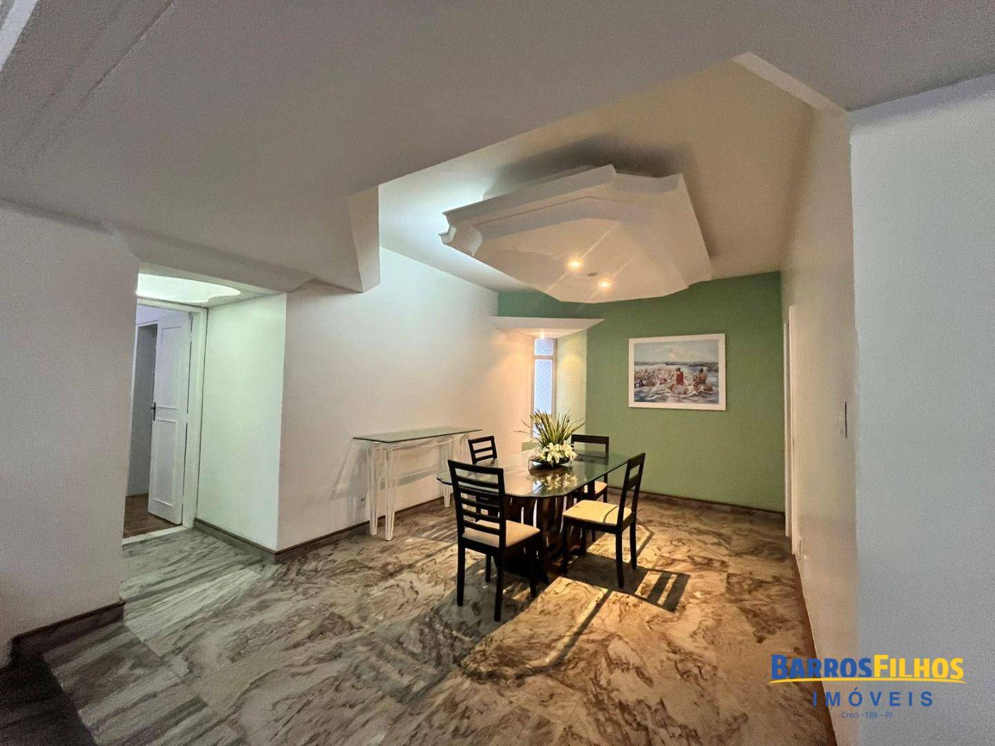 Apartamento para alugar com 4 quartos, 150m² - Foto 15
